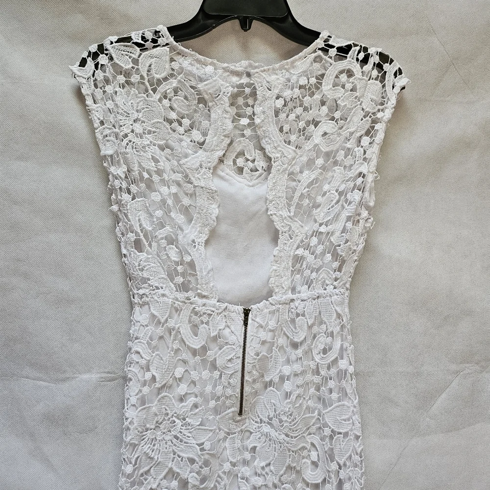 Poetry Floral Crocheted Lace Open Back White Dress 100% Polyester Sz S - Picture 5 of 7